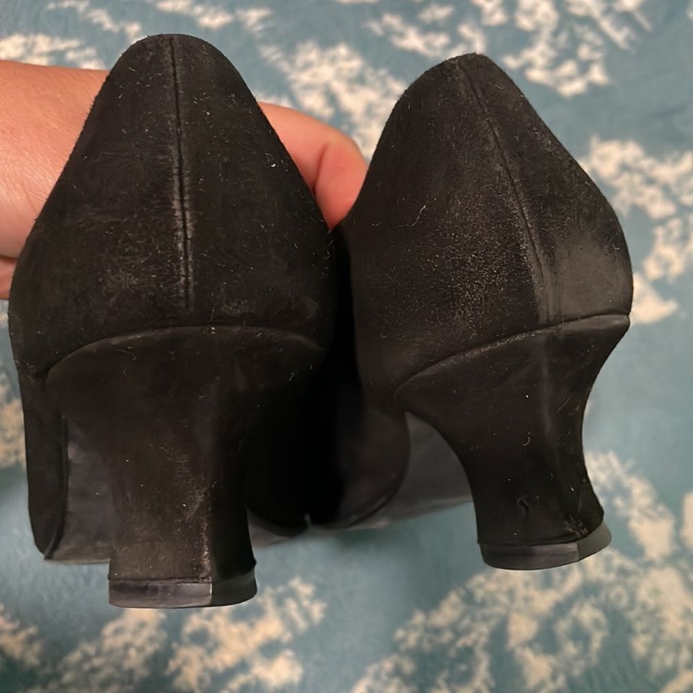 Thierry Rabotin Italian suede kitten, heel eyelet heels, 40 - Picture 5 of 7